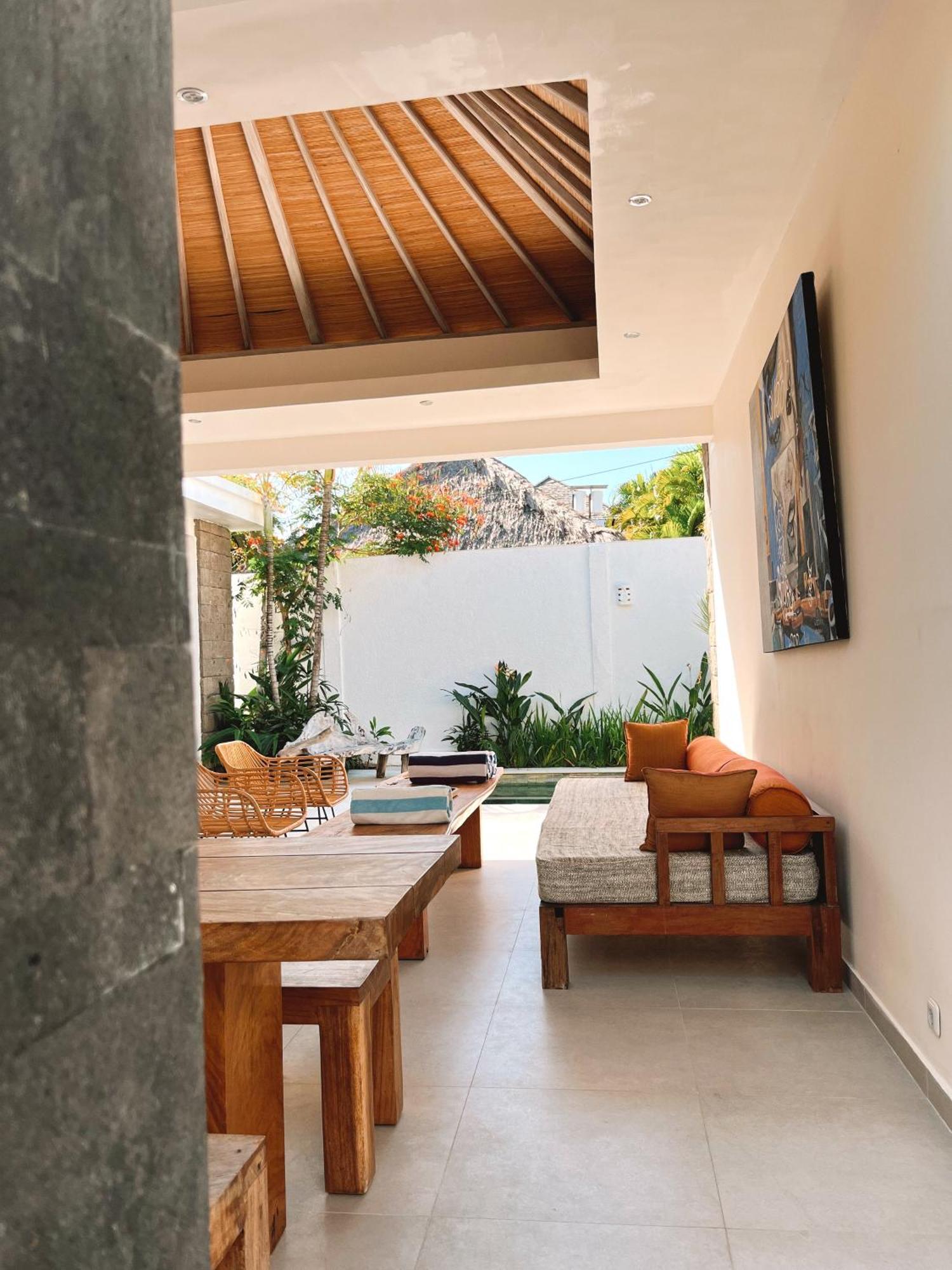Aster Villa Seminyak Zewnętrze zdjęcie